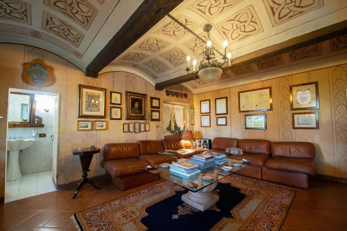 Villa Ottocentesca Immersa Nel Verde Montecavolo Εξωτερικό φωτογραφία